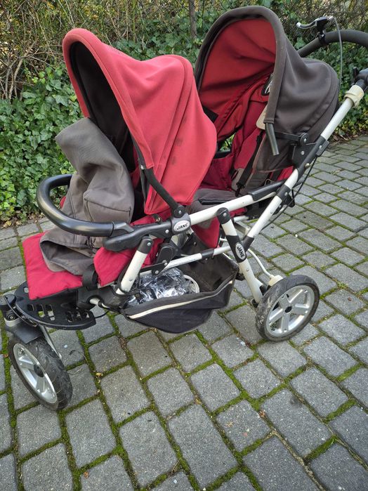 Spacerówka dla bliźniąt, stan przyzwoity.