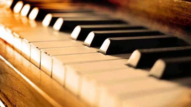 Уроки игры на фортепиано, частные уроки музыки