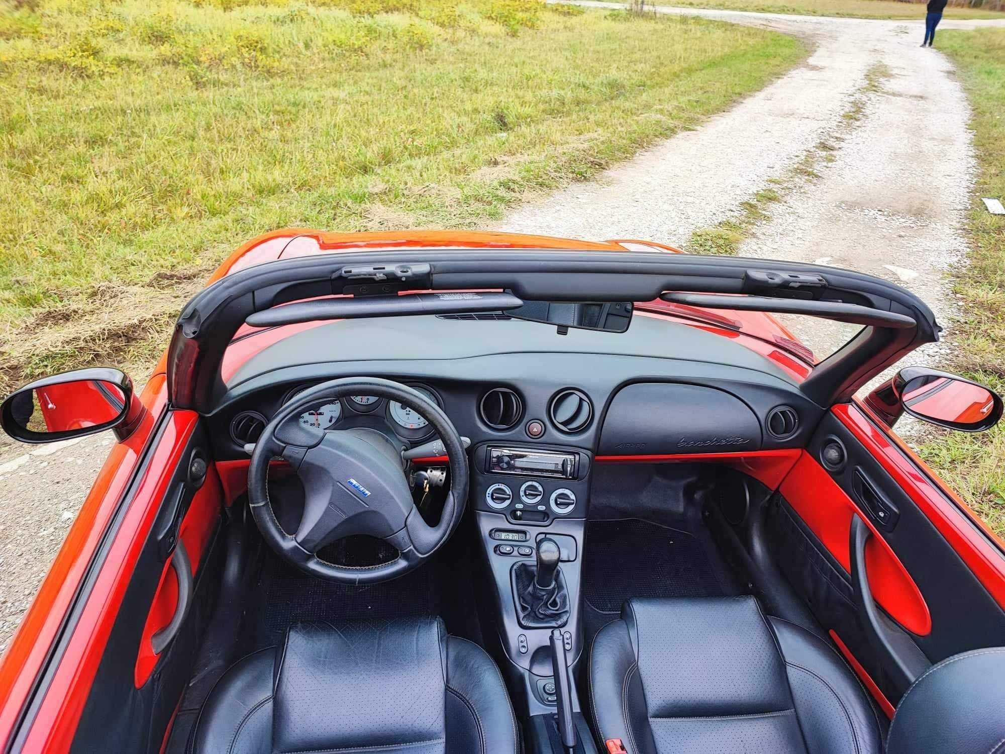 Fiat Barchetta, PEREŁKA.