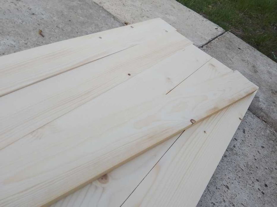 90 cm x 9 cm  Deska heblowana