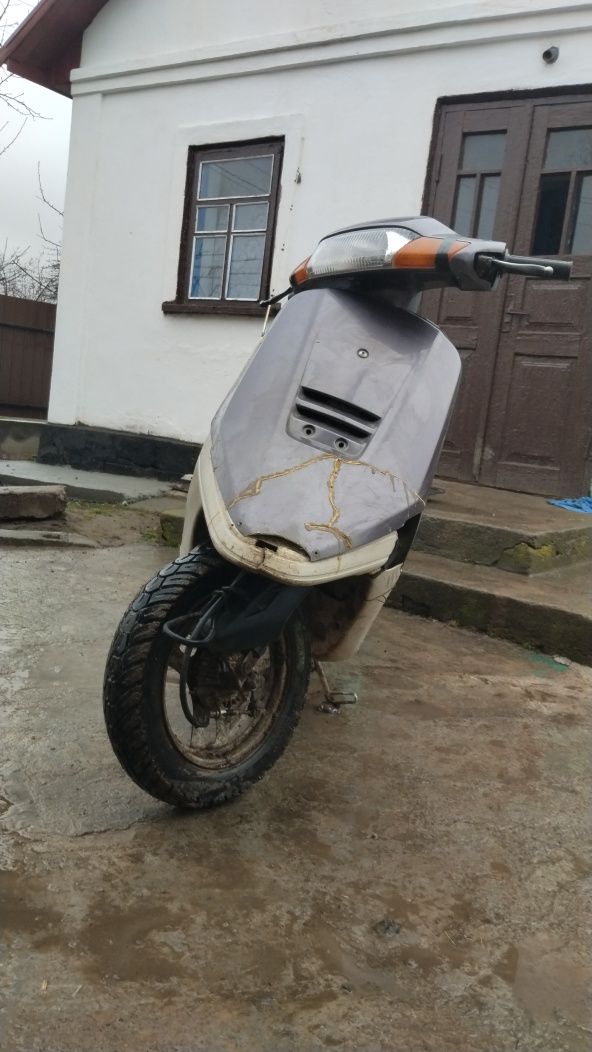 Скутер Honda Tact 24