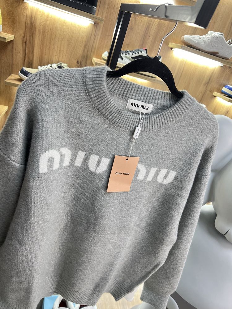 Світер Miu Miu Grey Woll Sweater Logo