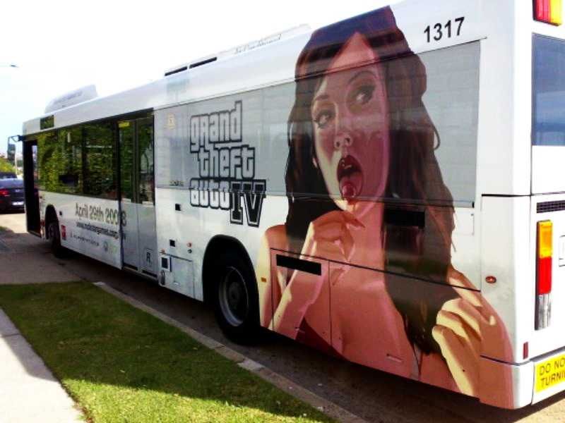 Пленка перфорированная Буча - пленка-сетка белая для окон автобусов