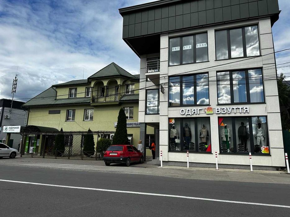 Продається діючий готель та комерційний комплекс  Солотвино