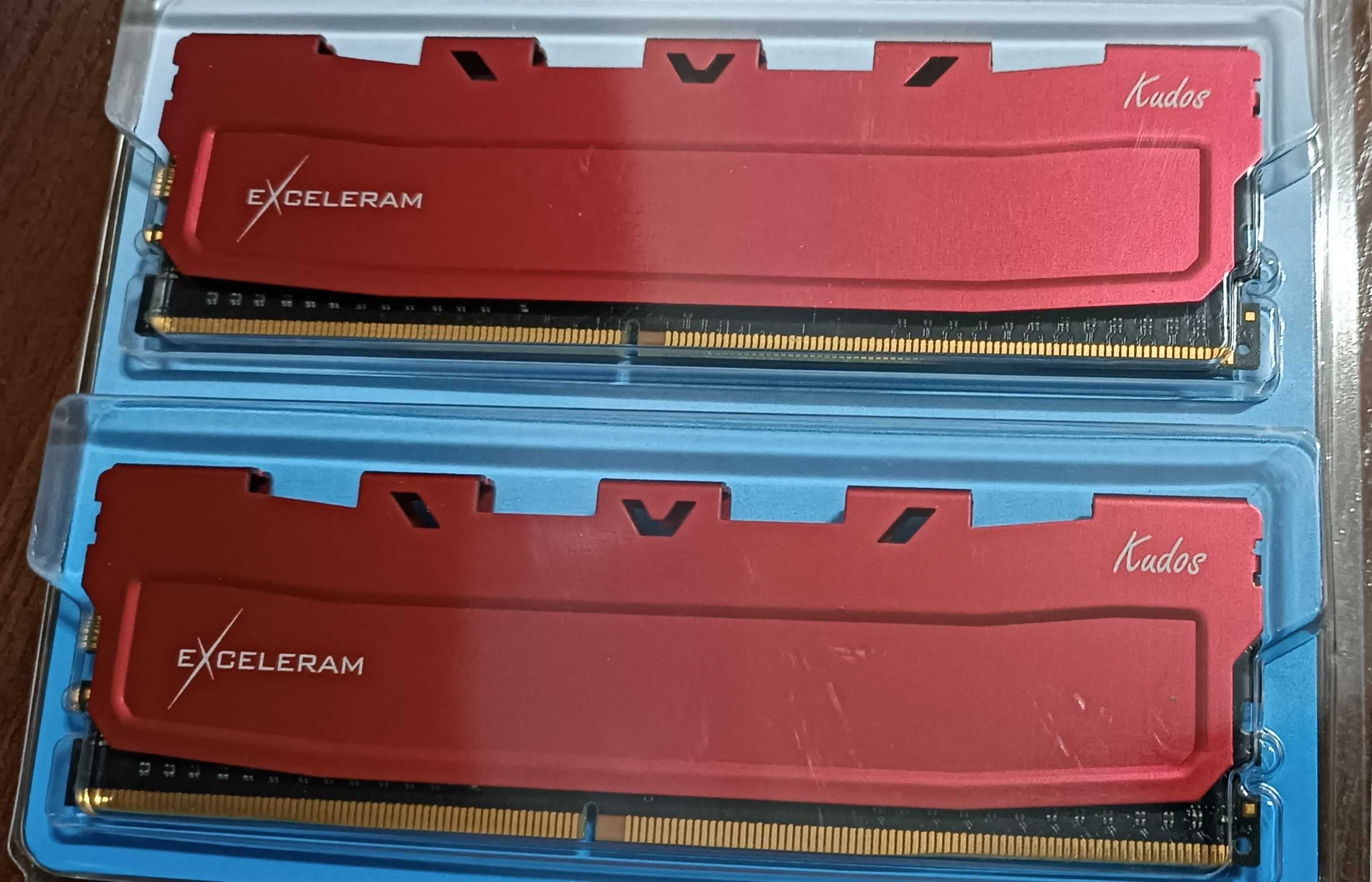 Модуль пам'яті для комп'ютера Exceleram DDR4 8GB (2X4GB)