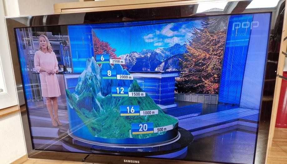 TV LED Samsung 32" UE32D6000, 200Hz