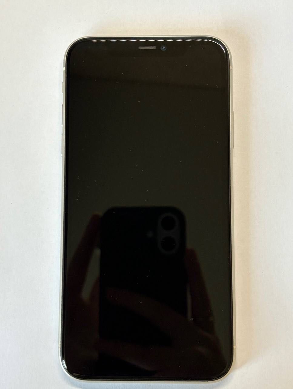 iPhone 11  на 128 гігабайт