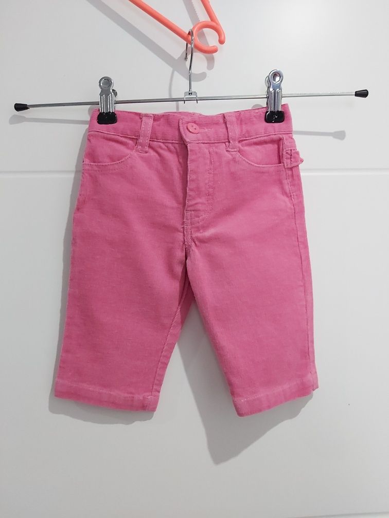 Piękne spodnie sztruksy ze SMYKA Cool Club z falbanką 68 cm.