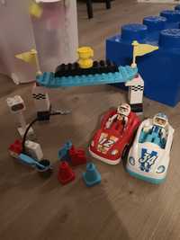 Lego duplo samochody wyścigowe 10947