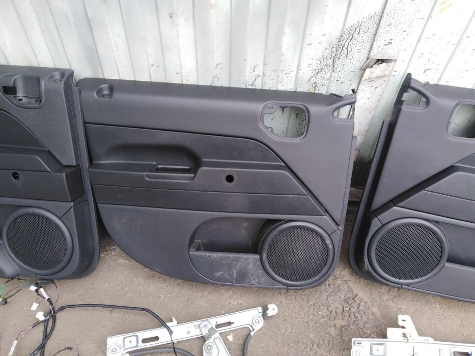 Карты и ручные стеклоподьемники Jeep compass patriot