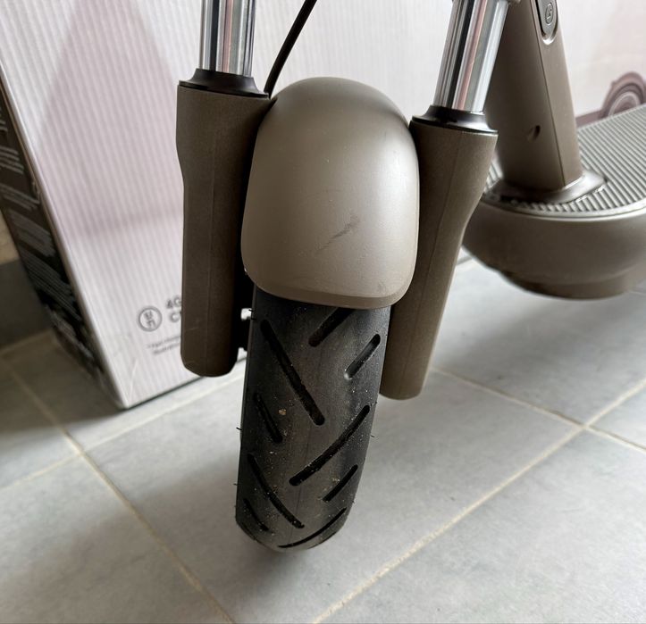 Епектросамокат Xiaomi Electric Scooter 4 Pro Max