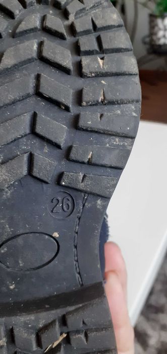 Piękne kozaczki dla dziewczynki rozm. 26, wkładka 15.5 cm.