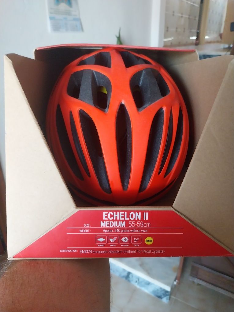 Specilized echelon 2