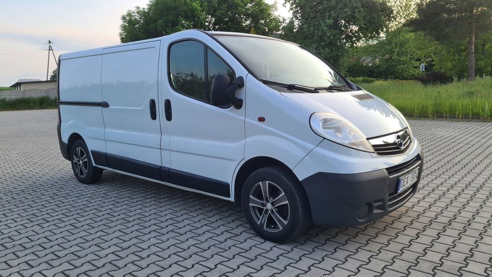 Opel Vivaro 2.0CDTI Long