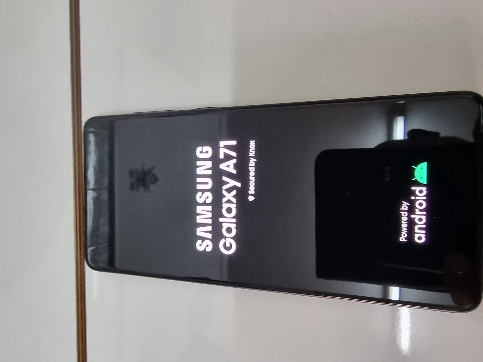Samsung A71 em ótimo estado