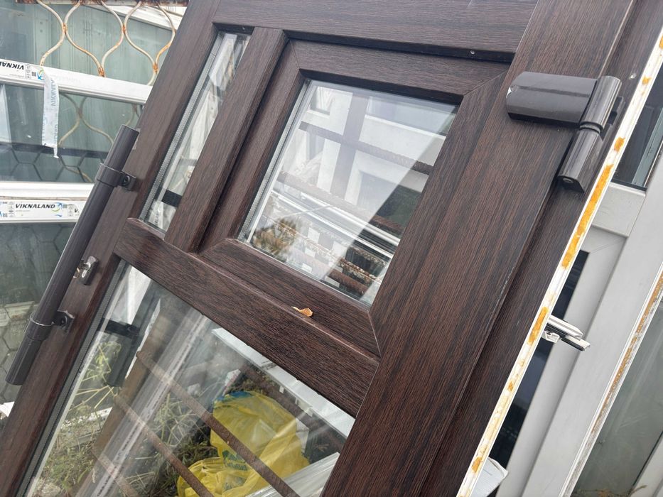 Дверь с окном откиднім металлопластиковая 2300\900 входная группа