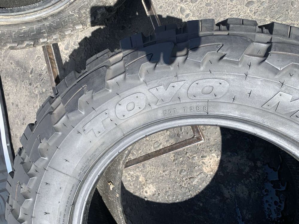 Шини 33*12.50 R18LT еквівалент розміру 315/60 R18 пара Toyo 11/8мм
