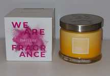 Świeca zapachowa z 3 knotami w słoiku Sweet Citrus & Daisy PartyLite