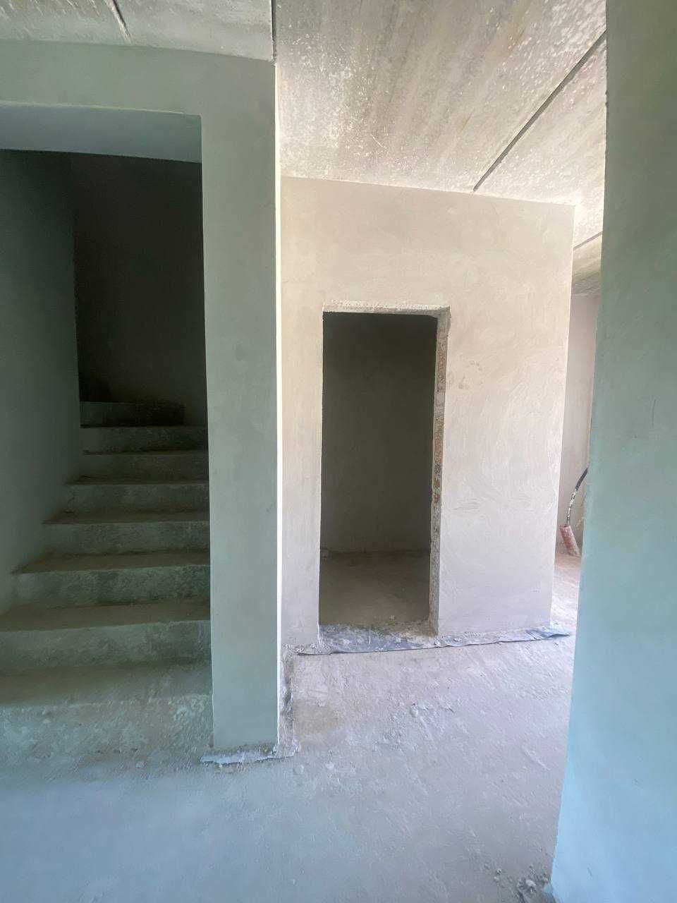 Продаю Таунхаус на здачі в Крихівцях