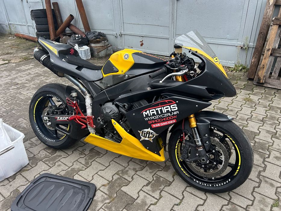Yamaha R1 Yamaha R1 RN19 Torowa dokumentacja zarejestrowana
