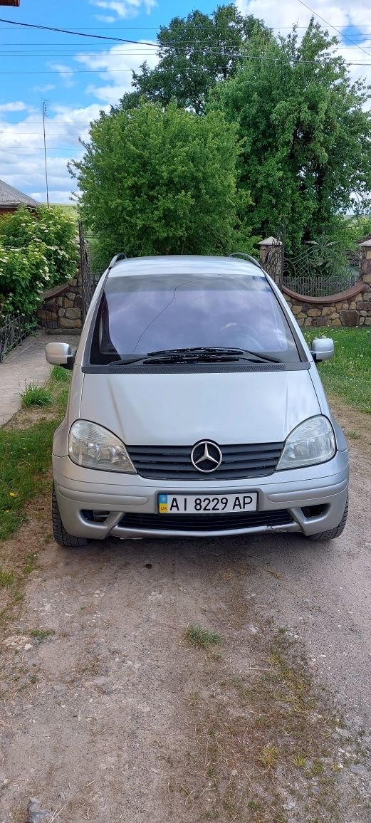 Mercedes-Benz Vaneo 1.7d. 2003. 7 місць.