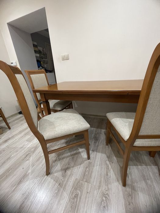 Stół z krzealami drewno wloska produkcja