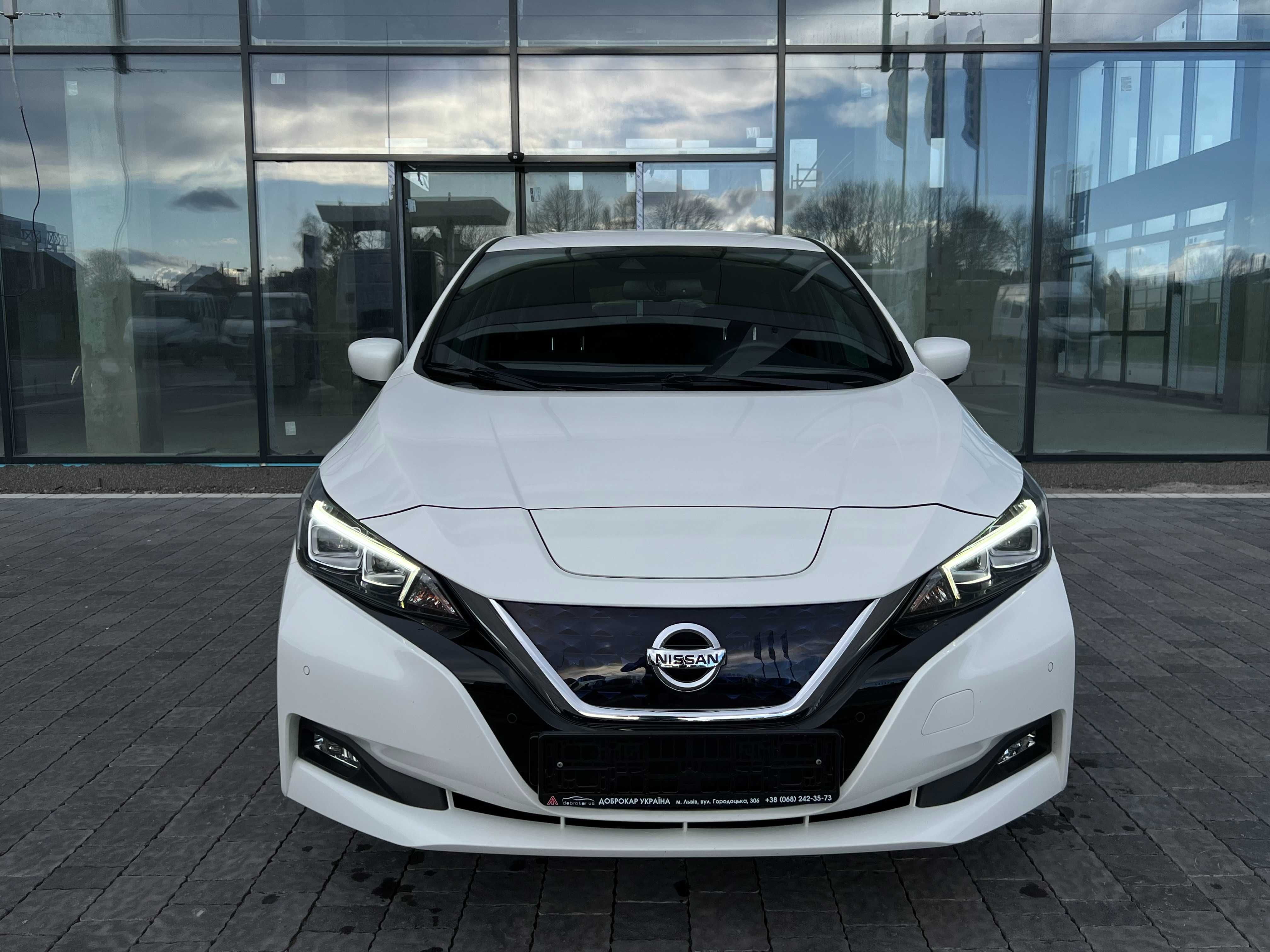 Nissan Leaf N-Connecta 2021 40 кВт/год