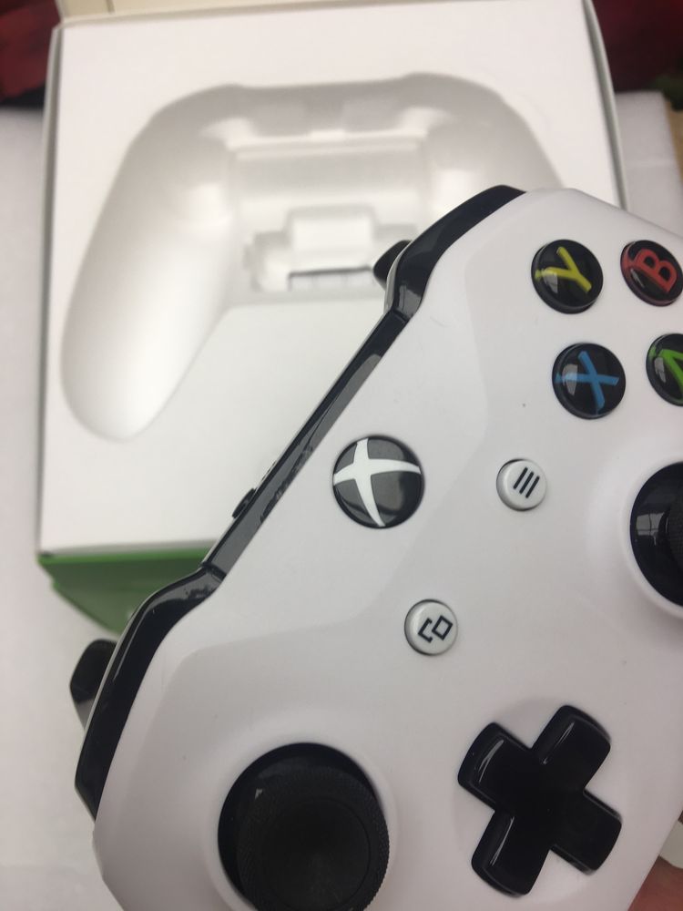 ПРОДАМ ОПТ/РОЗН REF ориг. джойстики, геймпады Xbox one s