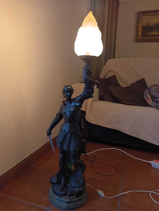 Candeeiro Joana D' Arc