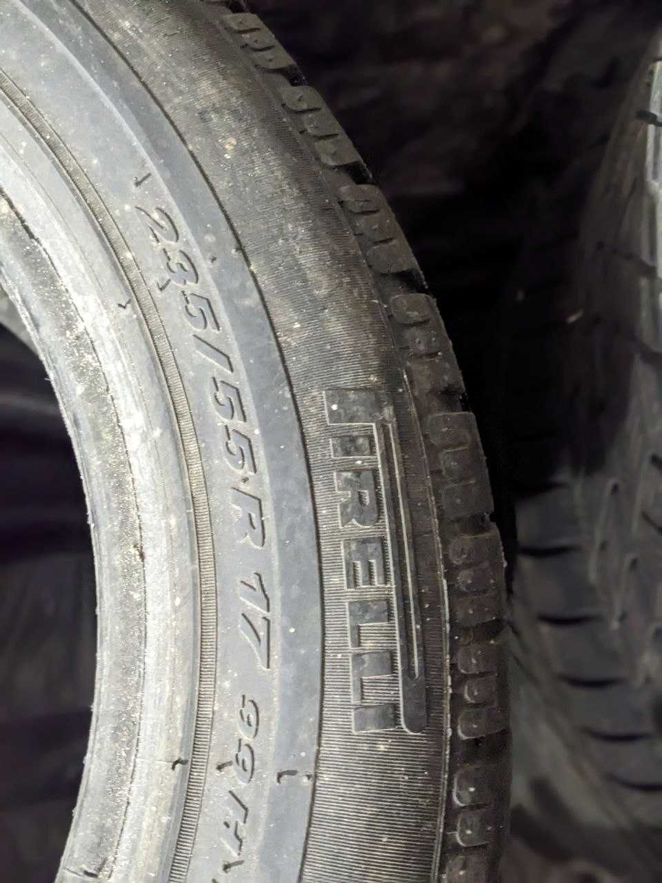 Зимова резина PIRELLI 235/55/ R17