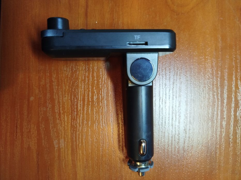 Продам Блютуз -ФМ модуль