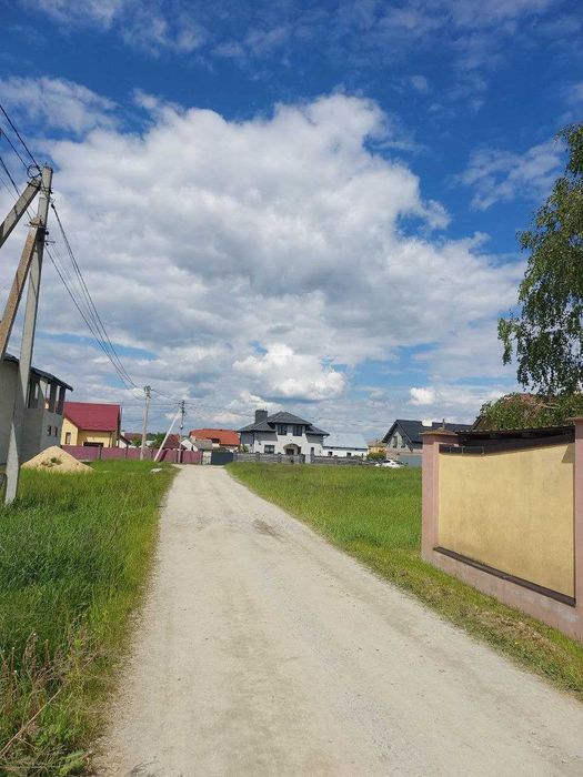 Продаж ділянки 15с. Вороців