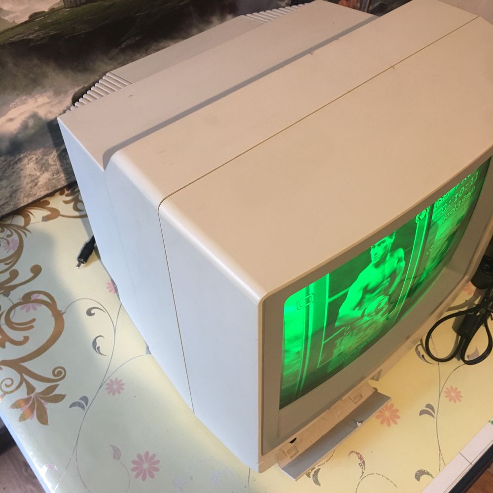 Commodore/amiga/pegasus/playstation /monitor thomson