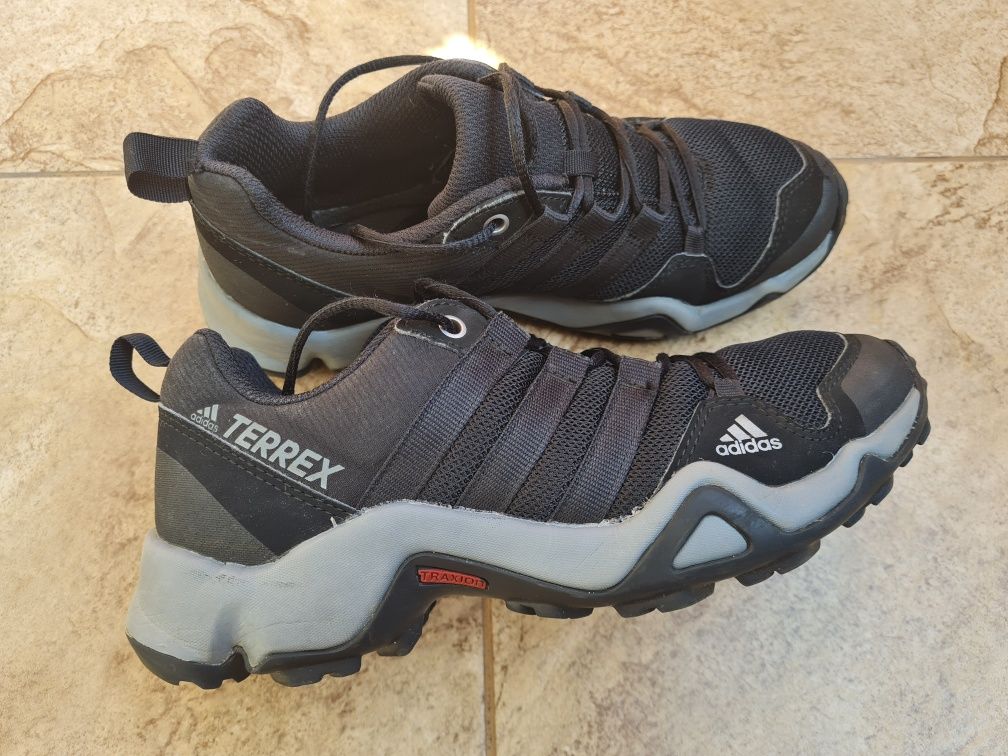 Adidas terrex r. 36