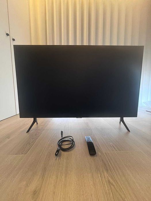 Samsung QE43Q60T 43″ QLED 4K – Ótimo Estado + Todos os Acessórios
