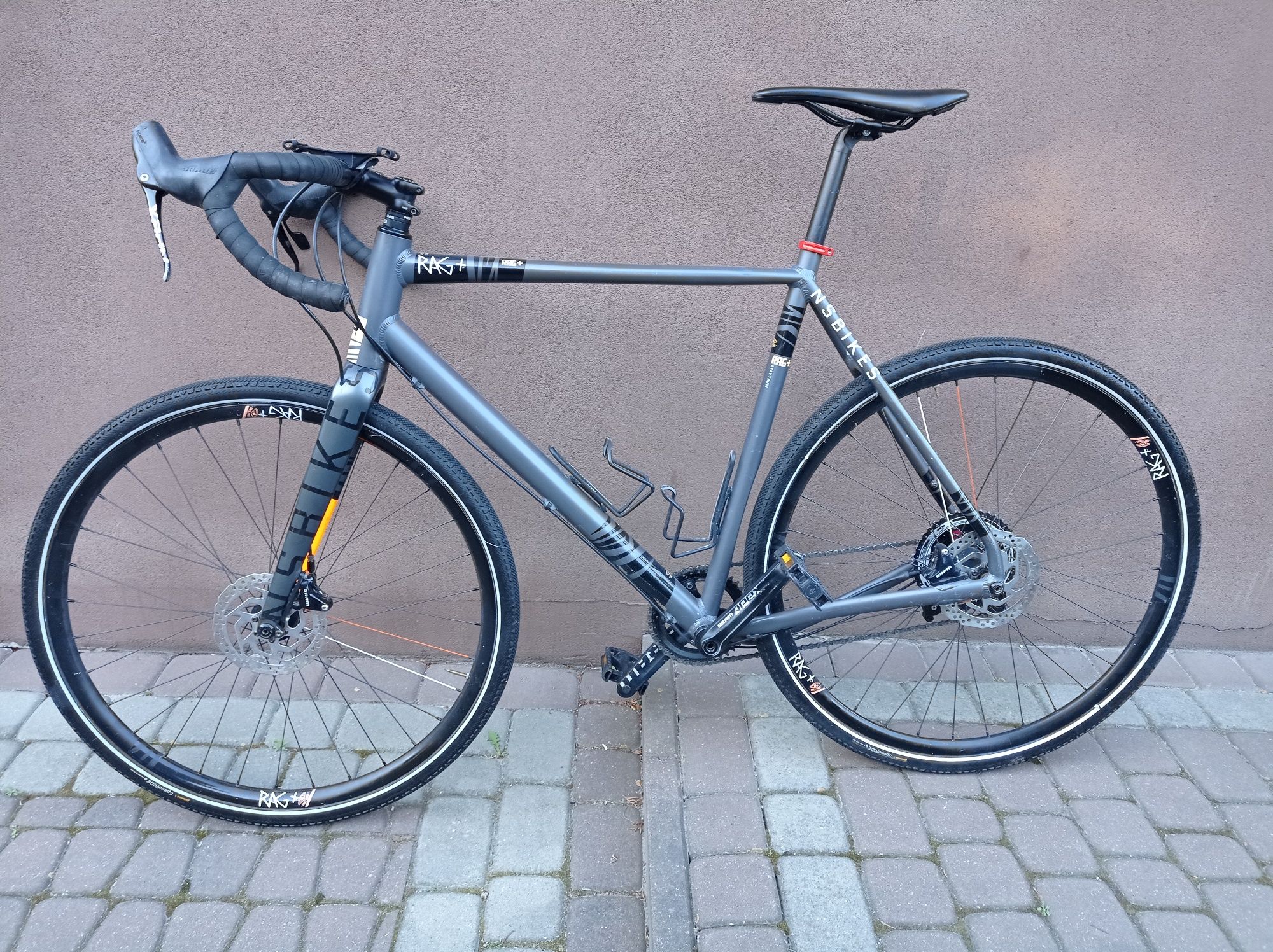 Gravel NS Bikes RAG + carbon