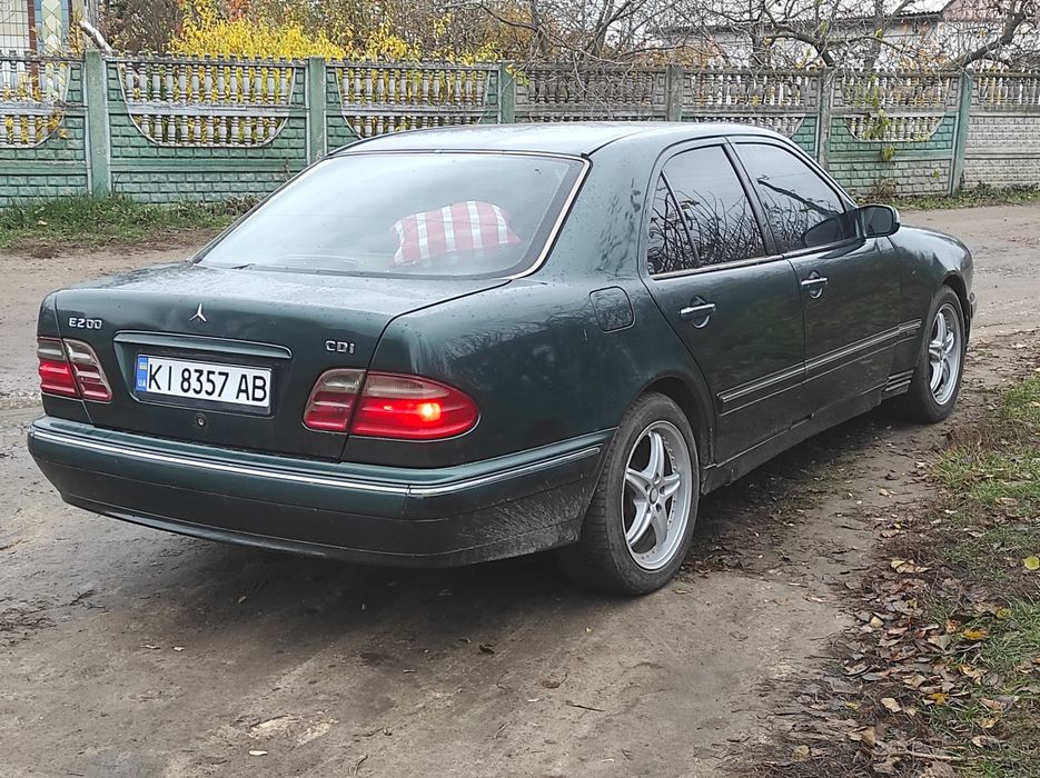 Mercedes w210 2.2cdi дизель рестайлінг 2000рік