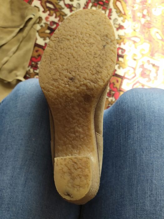 Продам високі чобітки