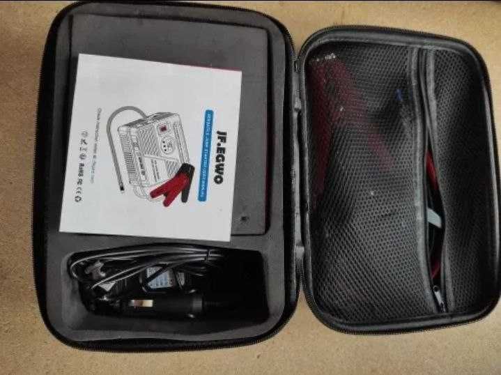 Пусковий пристрій Jump Starter для авто 3000A