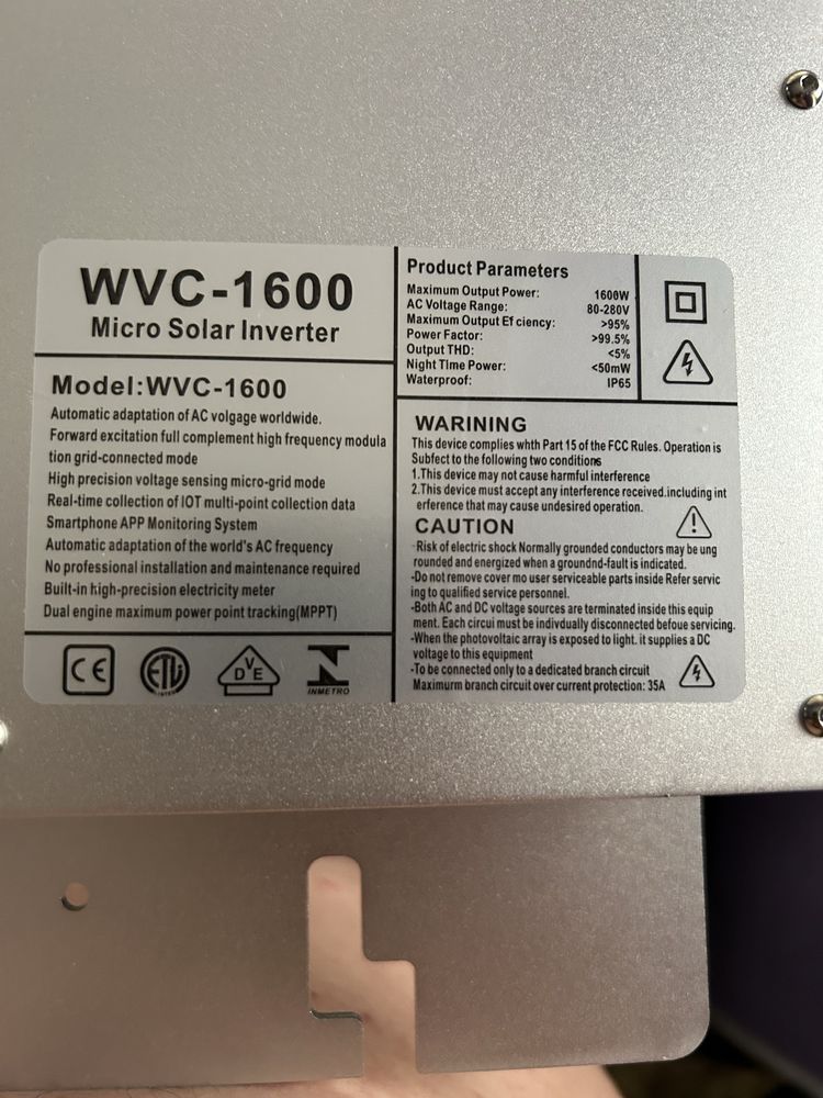 Інвертор на сонячні панелі WVC-1600 Вт