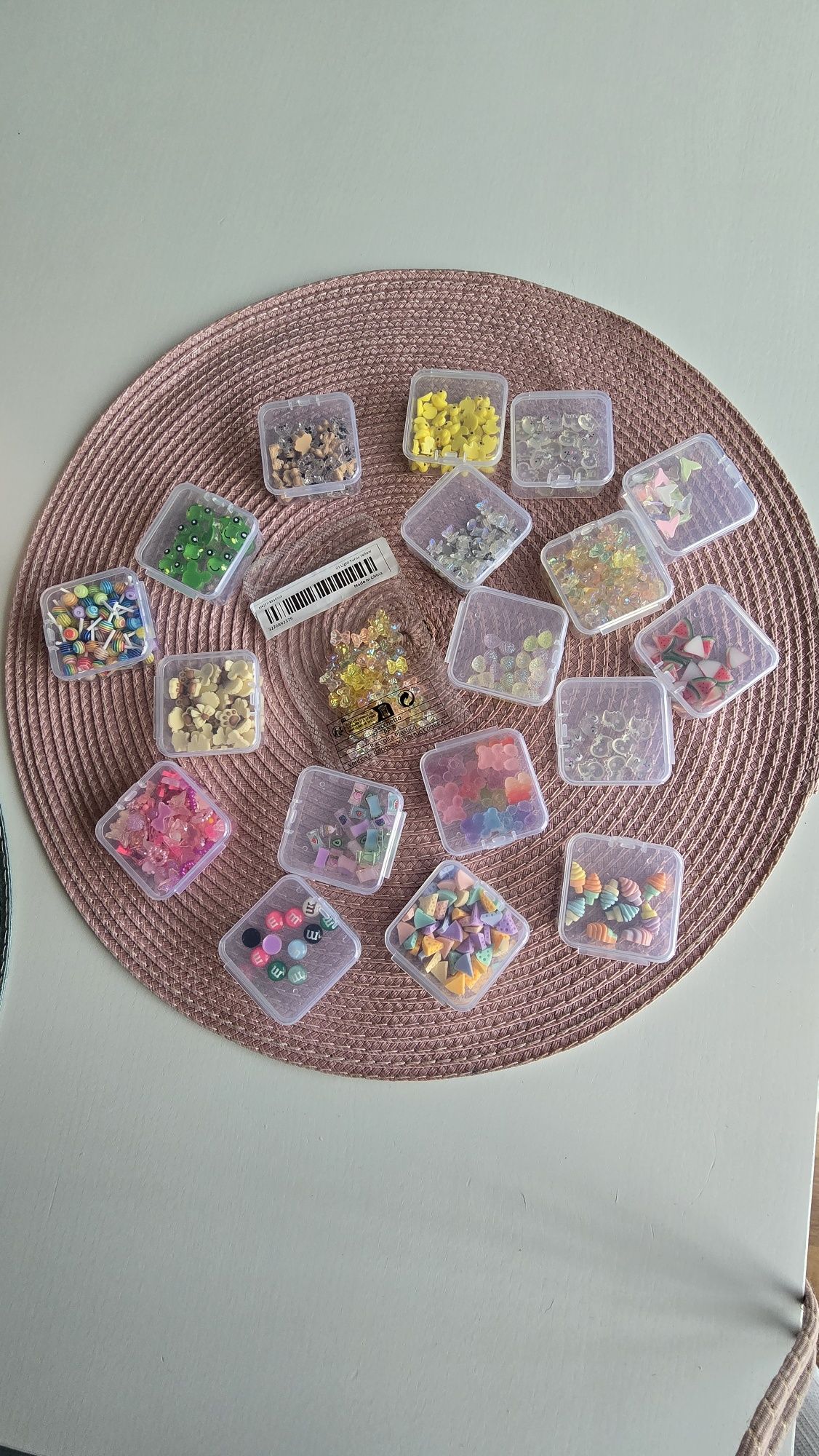 Ozdoby do paznokci Kawaii DIY cyrkonie akryle itp.l
