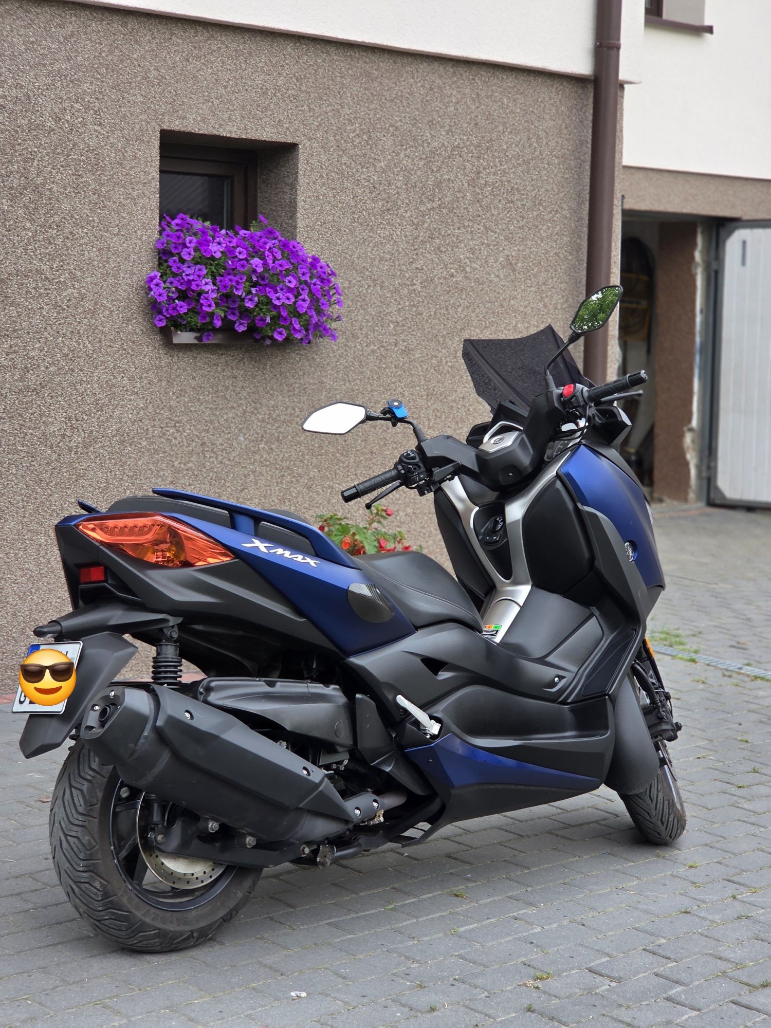 Yamaha XMAX 400 Tech-Max, niebieska, stan idealny, okazja