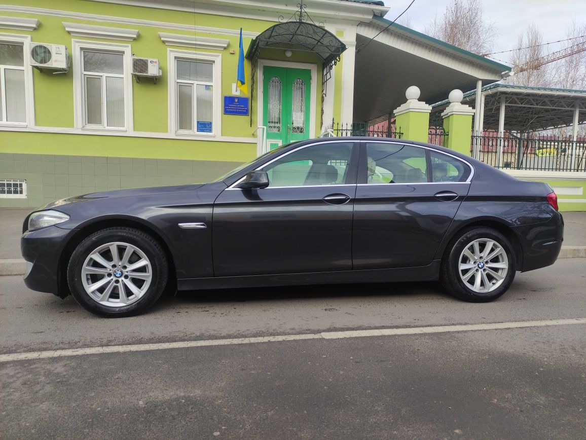 BMW 520i 2013 г.