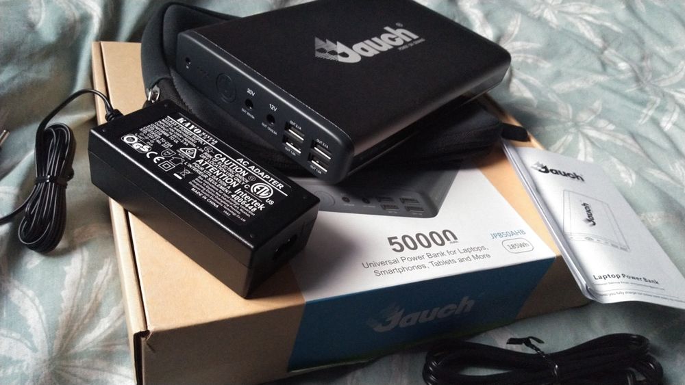 Amazon! Power Bank інвертор для ноутбуків і роутерів Jauch 50000mAh