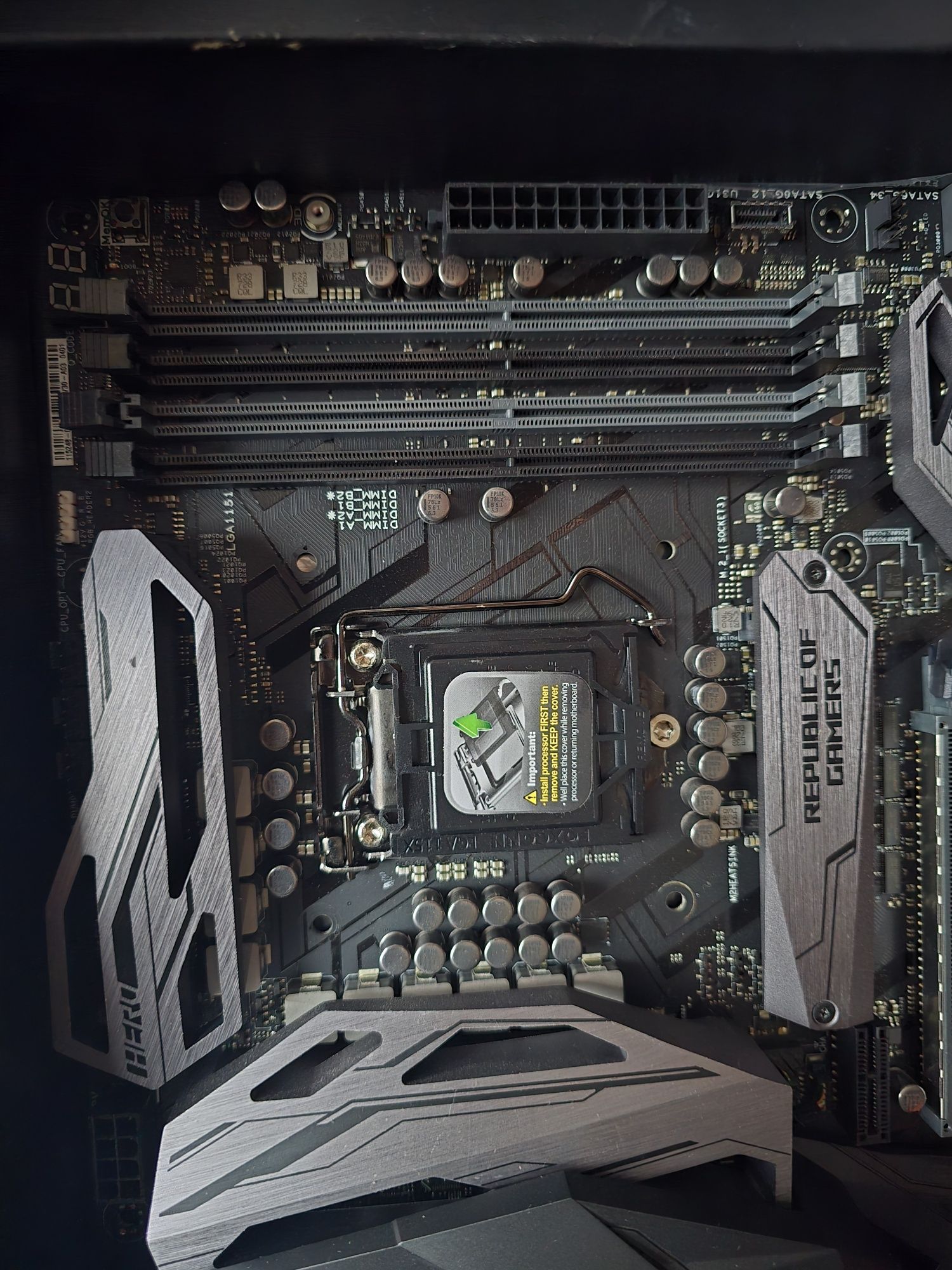 Материнська плата ROG MAXIMUS X HERO s1161 Z370,USB 3.1, M.2, M B