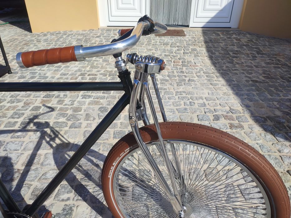 Bicicleta  com estilo  (única)