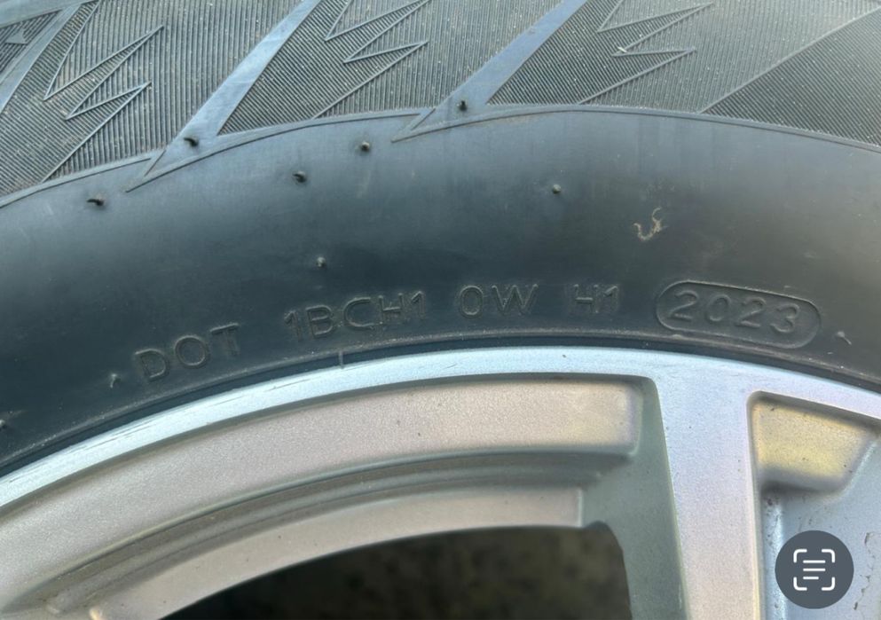 Диски R17 разом з зимовою резиною