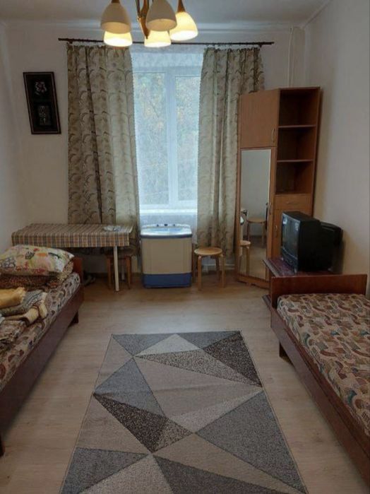 Здається кімната