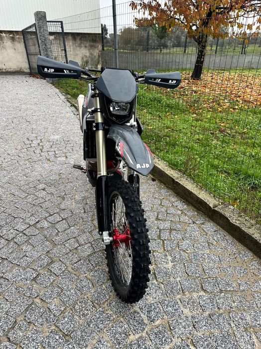 AJP SPR 310 - Como Nova