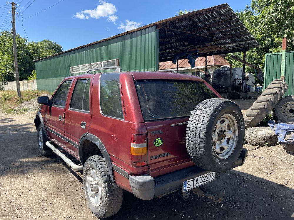 Opel Frontera A 1997 рік